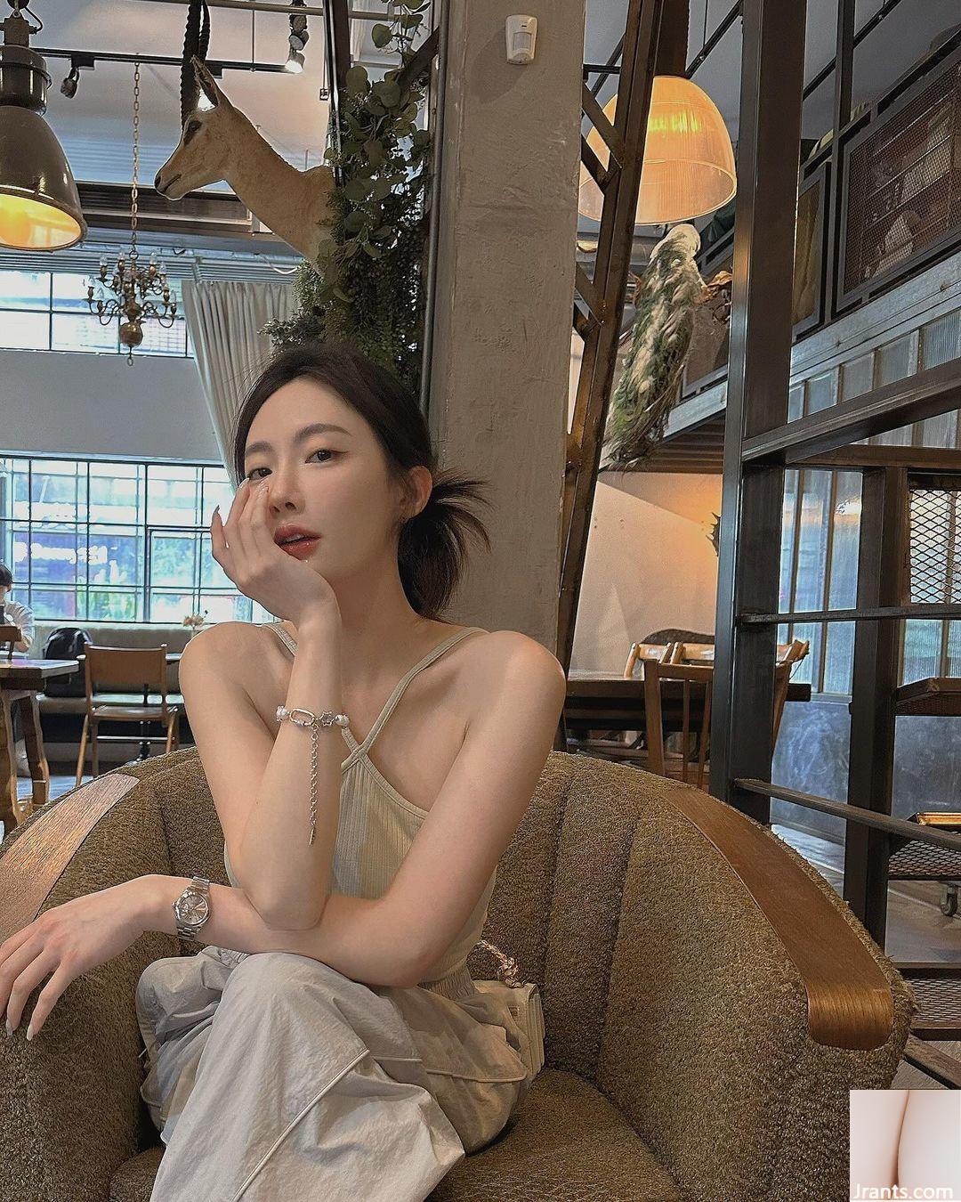 Người đẹp “Claire Wu Youxi” có khí chất quyến rũ và nụ cười ngọt ngào khiến người ta mất hồn (10P) - Ảnh 5