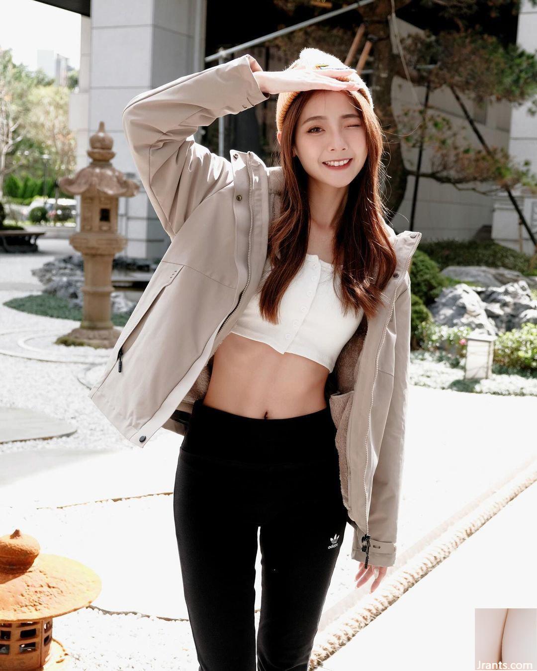 Gái xinh “Wen Wen” xinh đẹp thanh tú đến mức thu hút spotlight trên sân (10P) - Ảnh 6