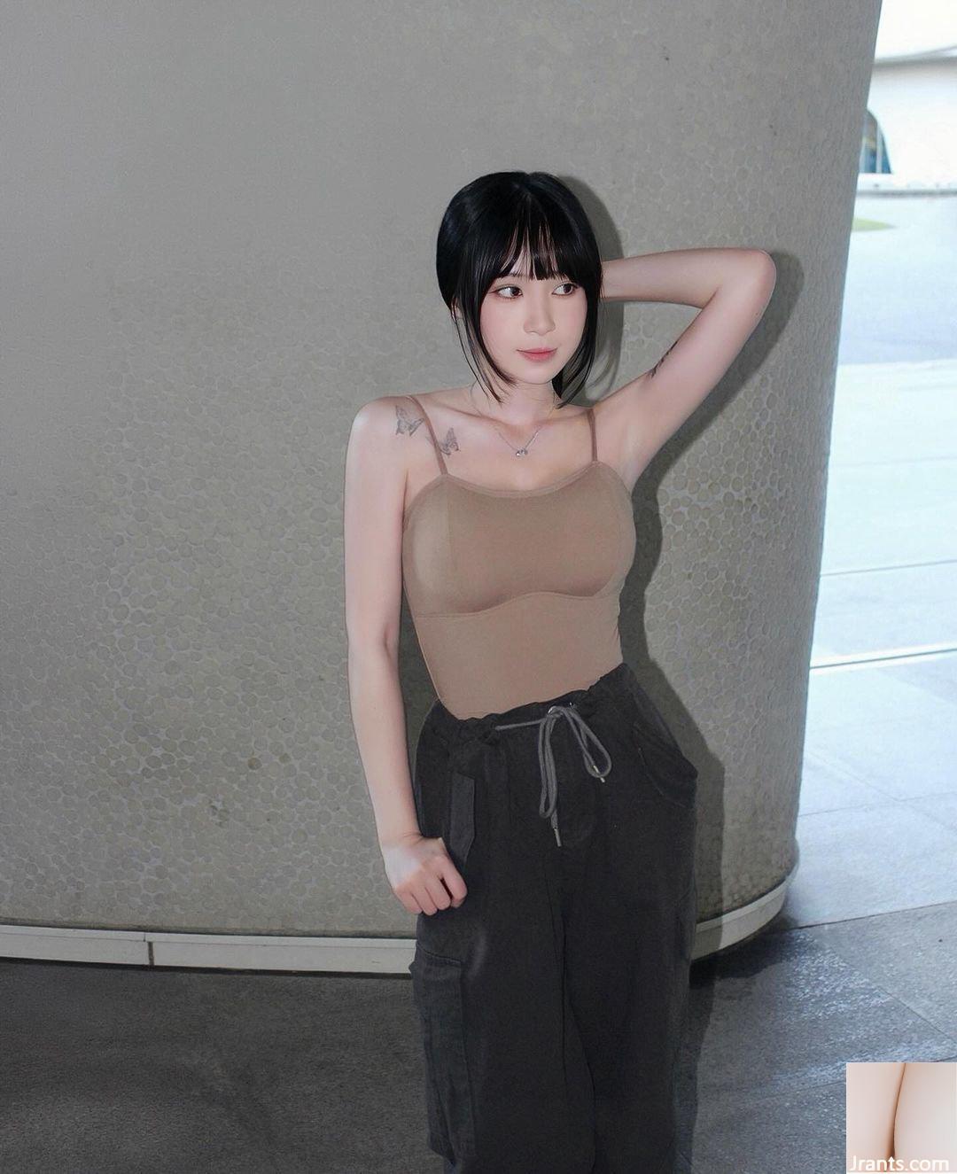 “Peng Peng” có đôi mắt to long lanh, siêu vô hại nhưng lại có thân hình nóng bỏng quyến rũ (10P) - Ảnh 8