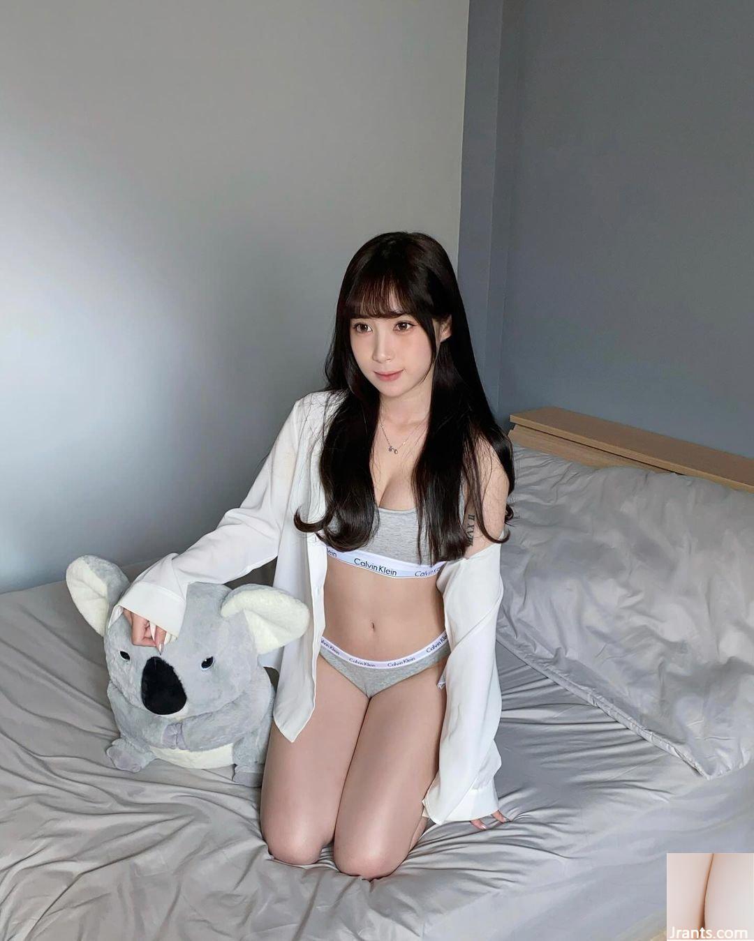 “Peng Peng” có đôi mắt to long lanh, siêu vô hại nhưng lại có thân hình nóng bỏng quyến rũ (10P) - Ảnh 9