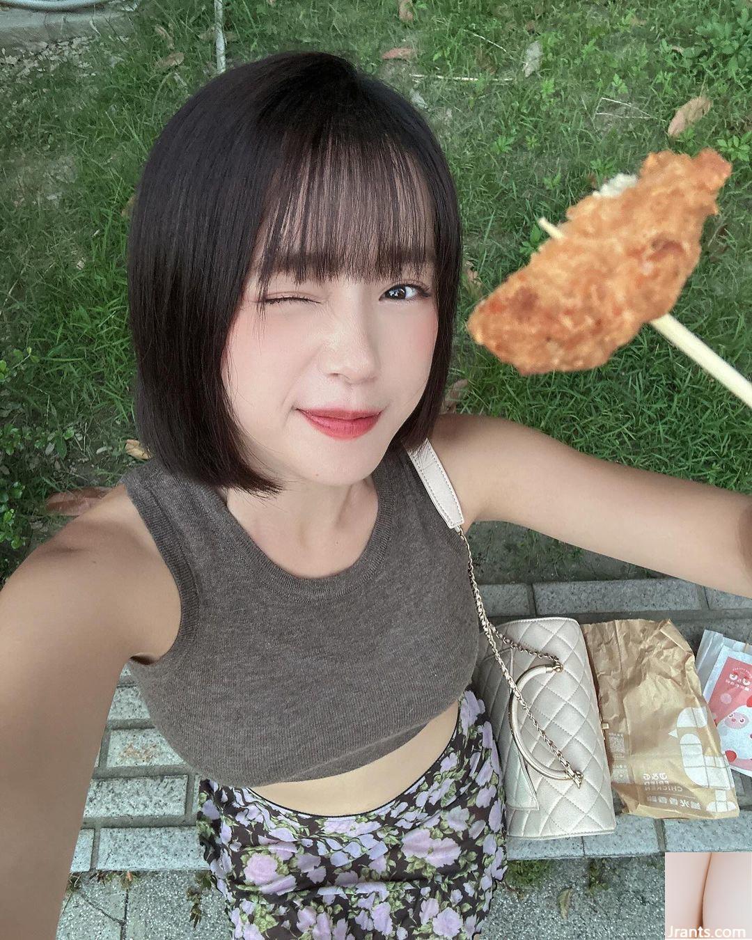 “Chi Chi” có nụ cười duyên với đôi mắt điện, dáng người trắng trẻo, dịu dàng và mảnh mai hiếm có (10P