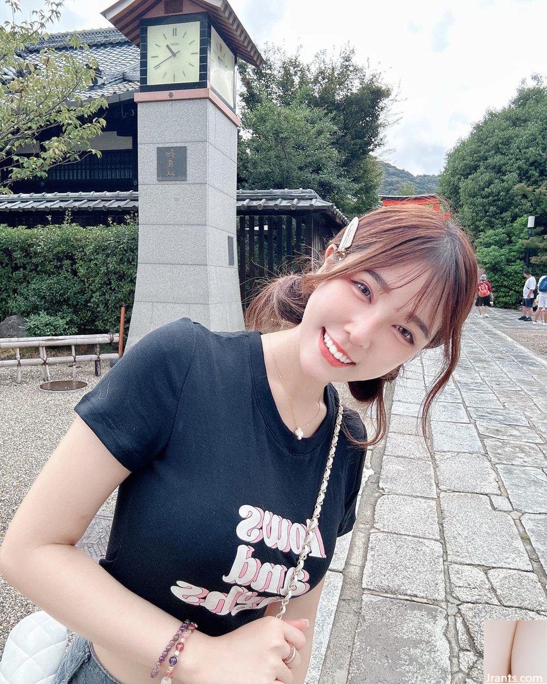 “Naomi Butter Rice” trắng nõn, mềm mại và thon thả, siêu chất và bộ ngực sắp nổ tung (10P) - Ảnh 8