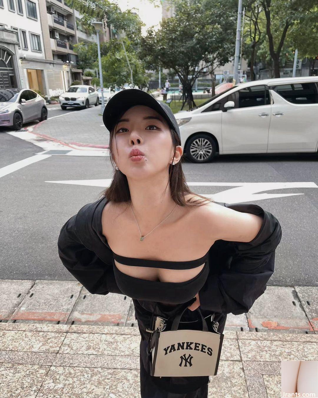 Người nổi tiếng quyến rũ trên Internet “Zα Quintin” có đường nét khuôn mặt thanh tú và đôi mắt điện nóng bỏng bắn khắp nơi (10P) - Ảnh 10