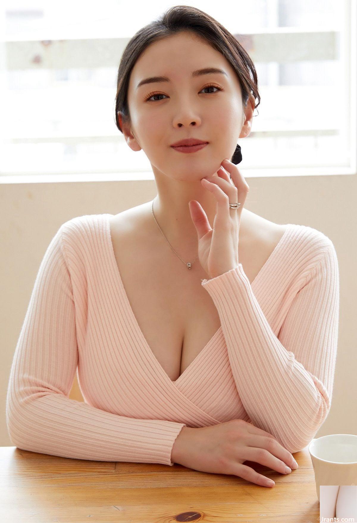 (Ento) Không thể bỏ qua những quả bóng đầy đặn…Tôi ngay lập tức bùng cháy ham muốn (6P) - Ảnh 2