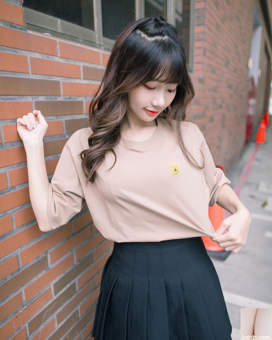 Cô nàng đáng yêu “Nimo Nemo” có bộ ngực trắng nõn và khuôn mặt tuyệt vời (10P) - Ảnh 2