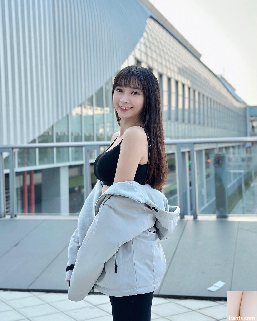 “Gao Manrong” cô gái đẹp nhất với ngoại hình quyến rũ, vòng eo thon và làn da trắng ngần, quá điểm (10P) - Ảnh 8