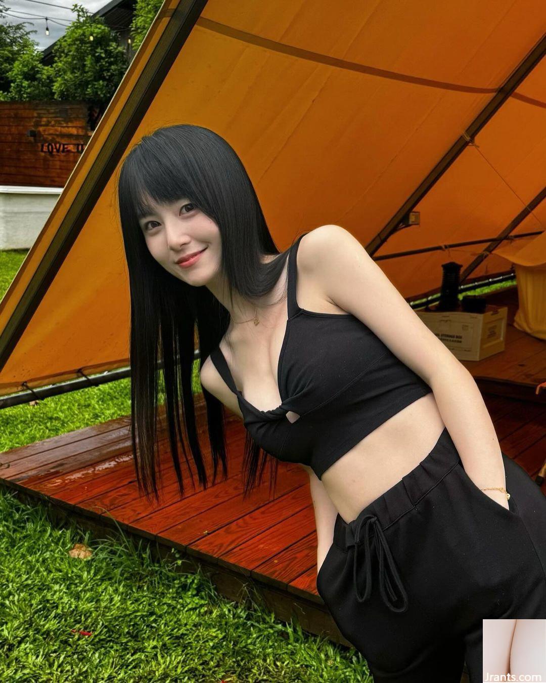 Những combo gợi cảm của “Elaine” không thể cưỡng lại được! Đầy những góc nhìn hấp dẫn (10P)