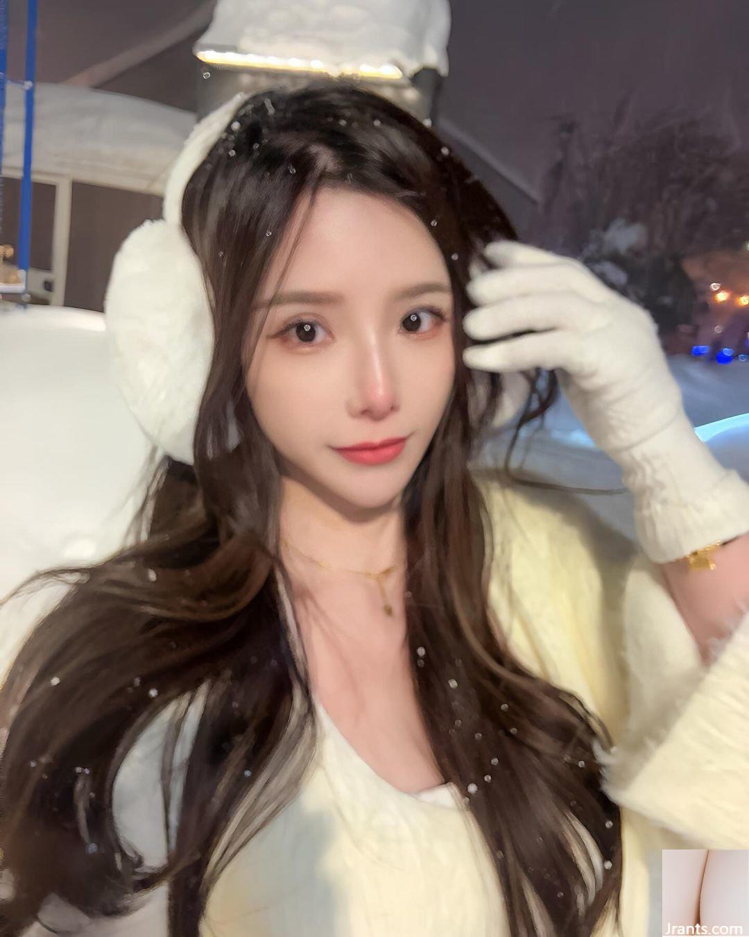 “Peru” đầy rãnh sâu đến mức không chịu nổi khi thân hình nóng bỏng chiếm trọn màn hình (10P - Ảnh 5