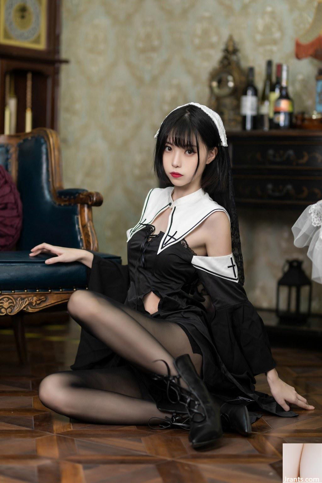 Từ Lan Lan Hắc Ám Chị Em (40P) - Ảnh 15