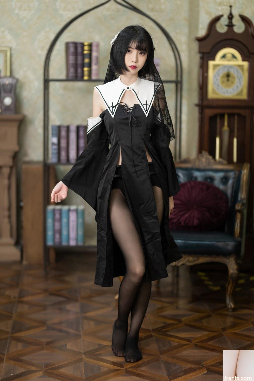 Từ Lan Lan Hắc Ám Chị Em (40P) - Ảnh 31