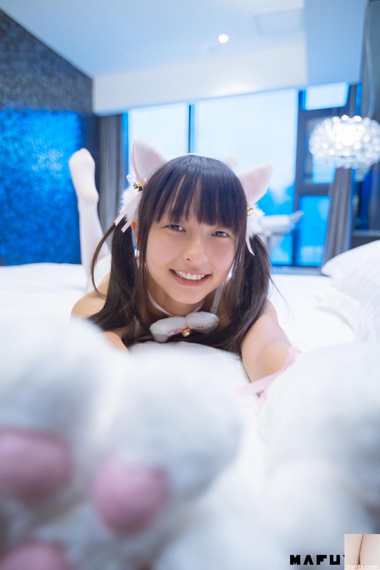 Nụ cười tràn đầy năng lượng của “Cô gái mèo trắng” của Kamikazaka Mafuyu khiến người ta say sóng (40P) - Ảnh 5