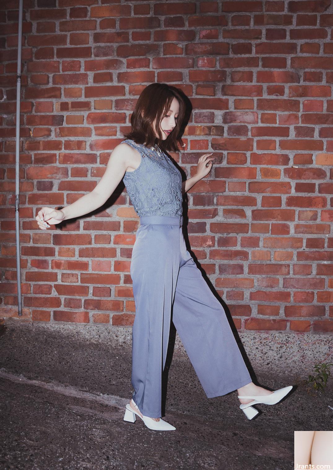 Mayuki Ito- #LadyMary 2022-10-01 Set-01 (25P) - Ảnh 12