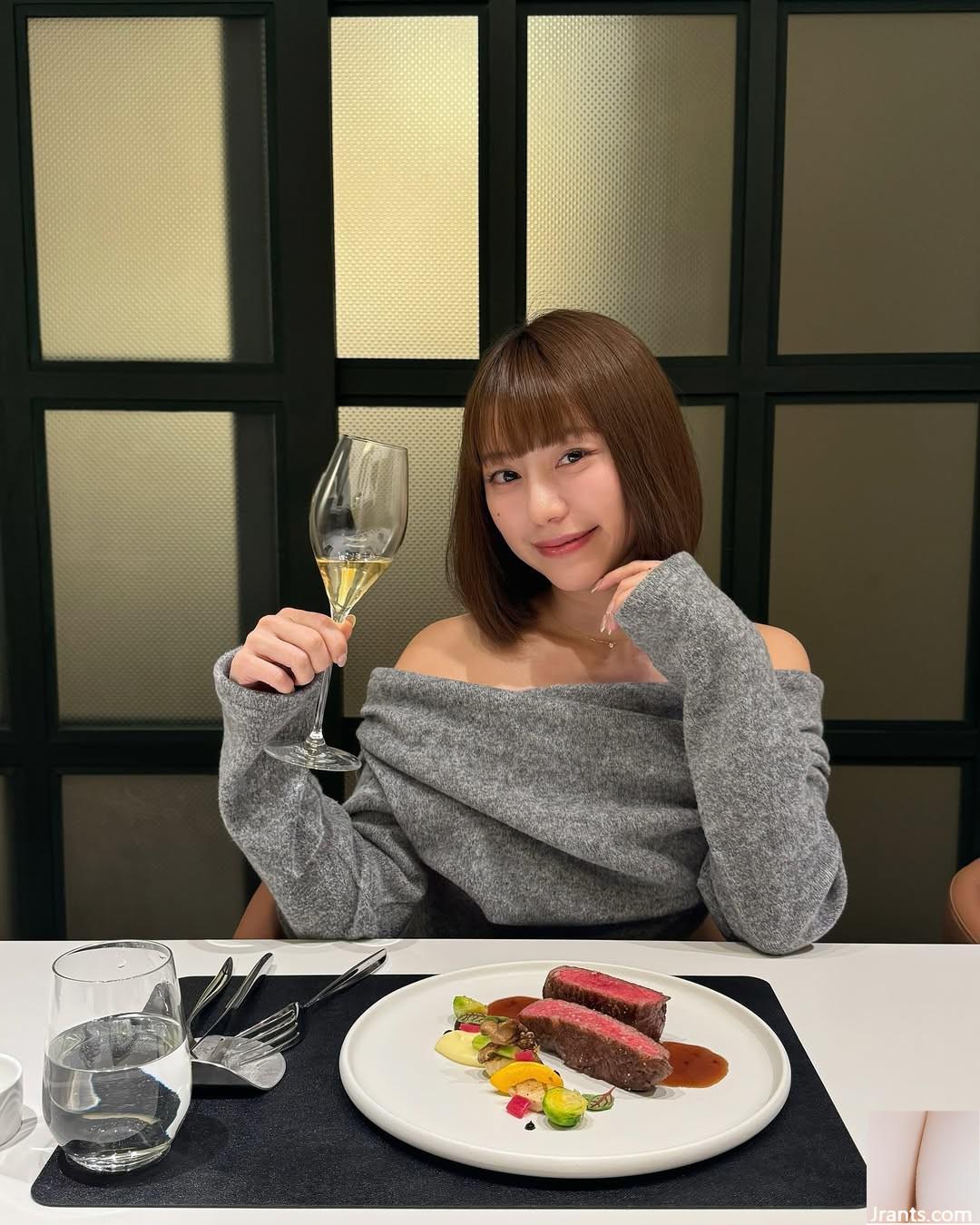 “Chen Muqing” quyến rũ với vẻ ngoài đầy quyến rũ và nụ cười nhẹ (10P) - Ảnh 6