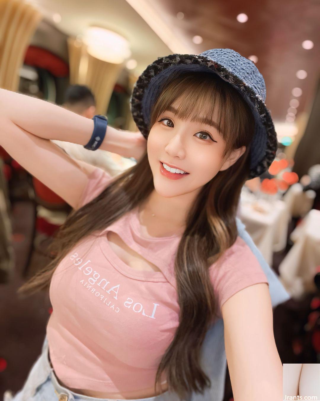 “Ruier” sở hữu gương mặt xinh đẹp và vóc dáng nóng bỏng, “eo thon, mông săn chắc” với những đường cong dữ dội (10P)