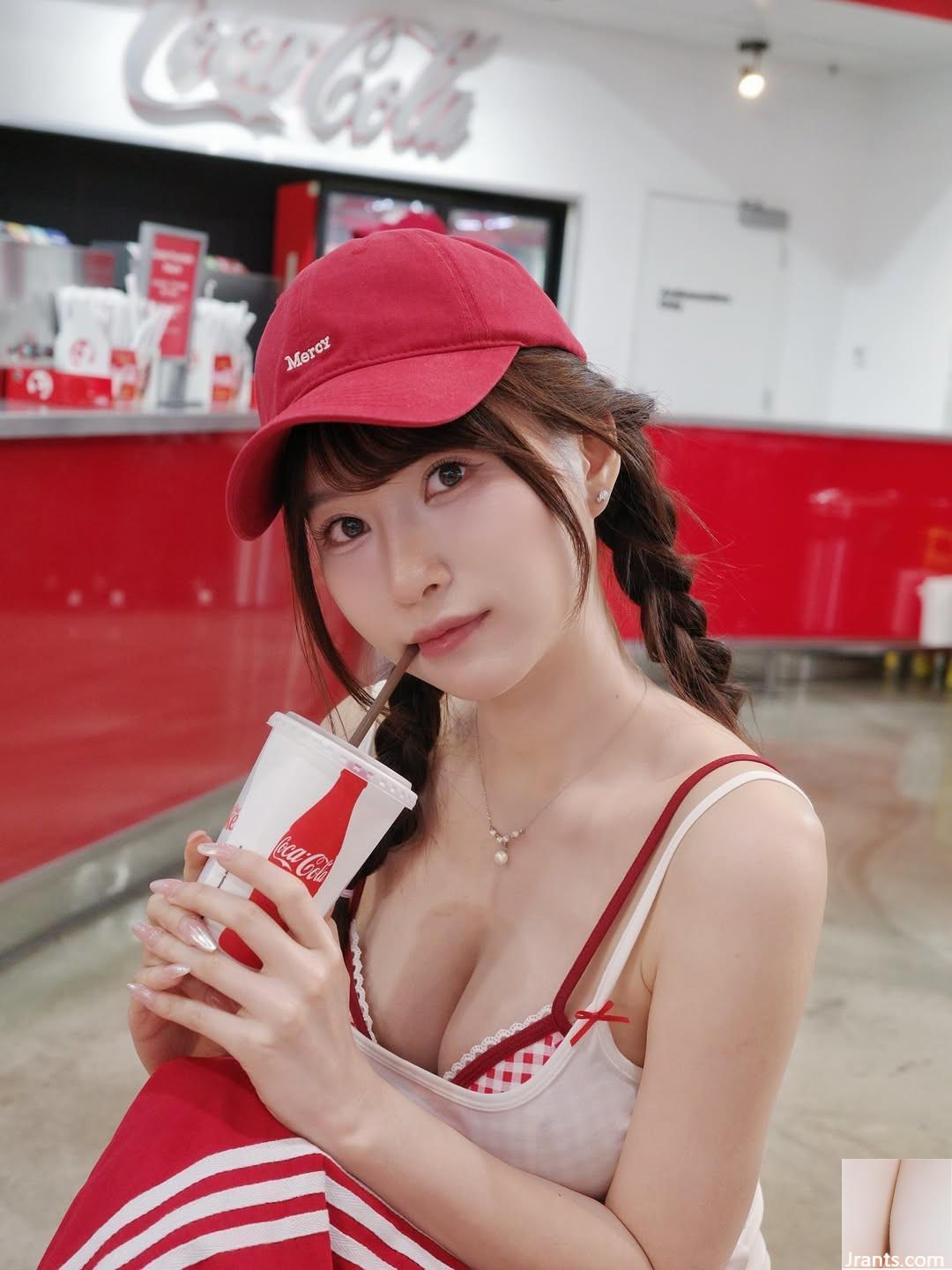 “Nina Zhang Zhang” có thân hình nóng bỏng đến mức không thể cưỡng lại thân hình trắng nõn mềm mại và siêu gợi cảm (10P) - Ảnh 2