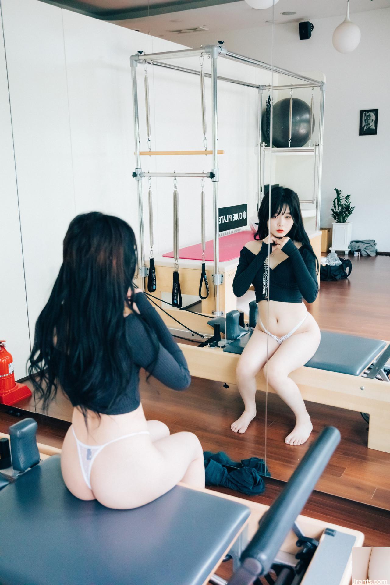 ZIA.Kwon , (Loozy) Huấn luyện viên Pilates Set.02 (55P) - Ảnh 54