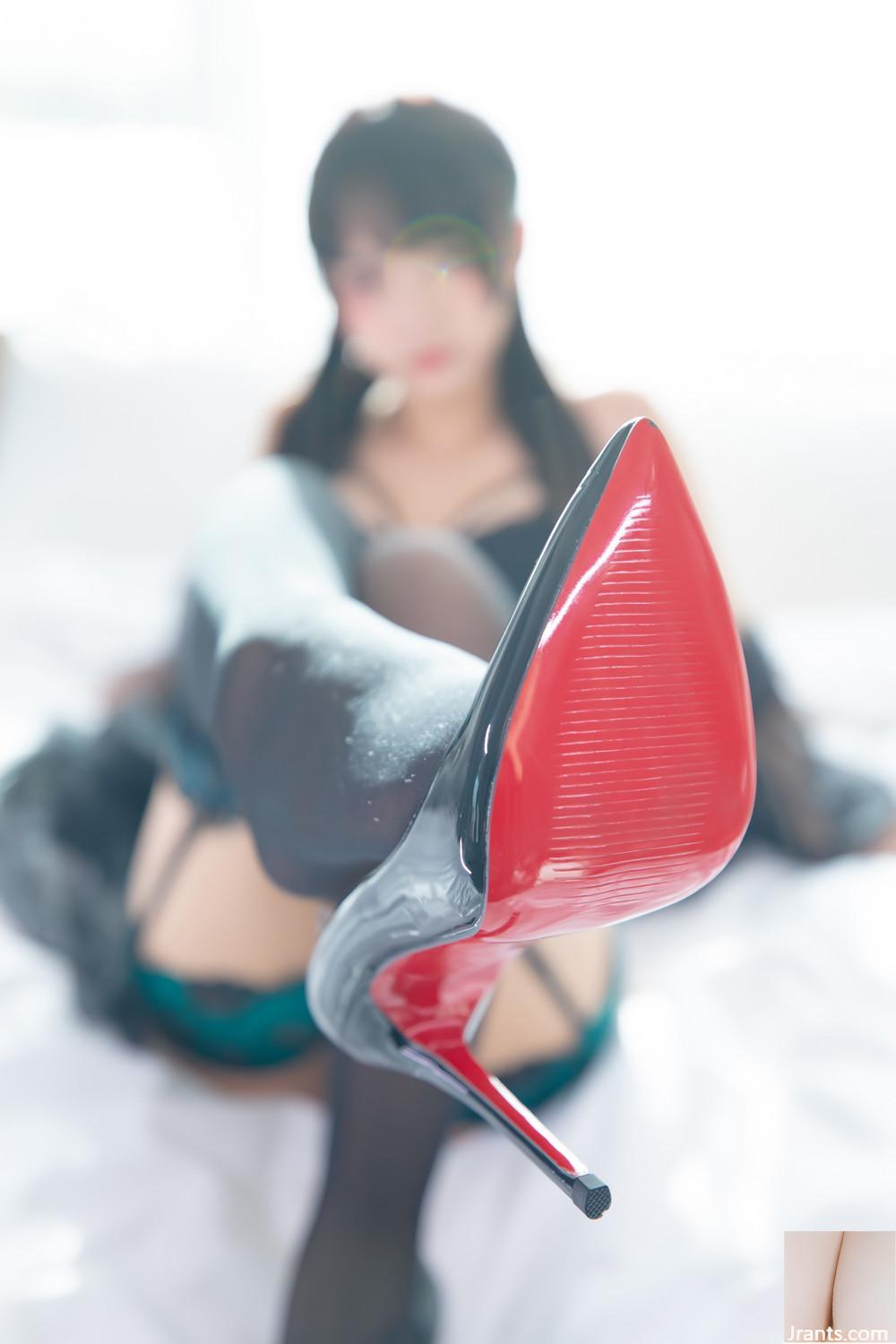 “Garter Field” đùi săn chắc đầy chữa lành của Kagakusaka Mafuyu (75P) - Ảnh 60