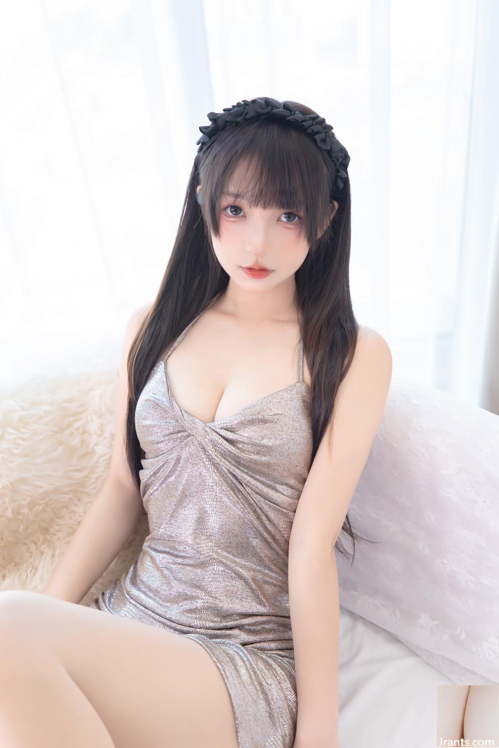 “Chiếc váy bạc” của Kamikazaka Mafuyu tạo dáng với khẩu súng phía sau để thu hút sự chú ý của bạn (75P) - Ảnh 71