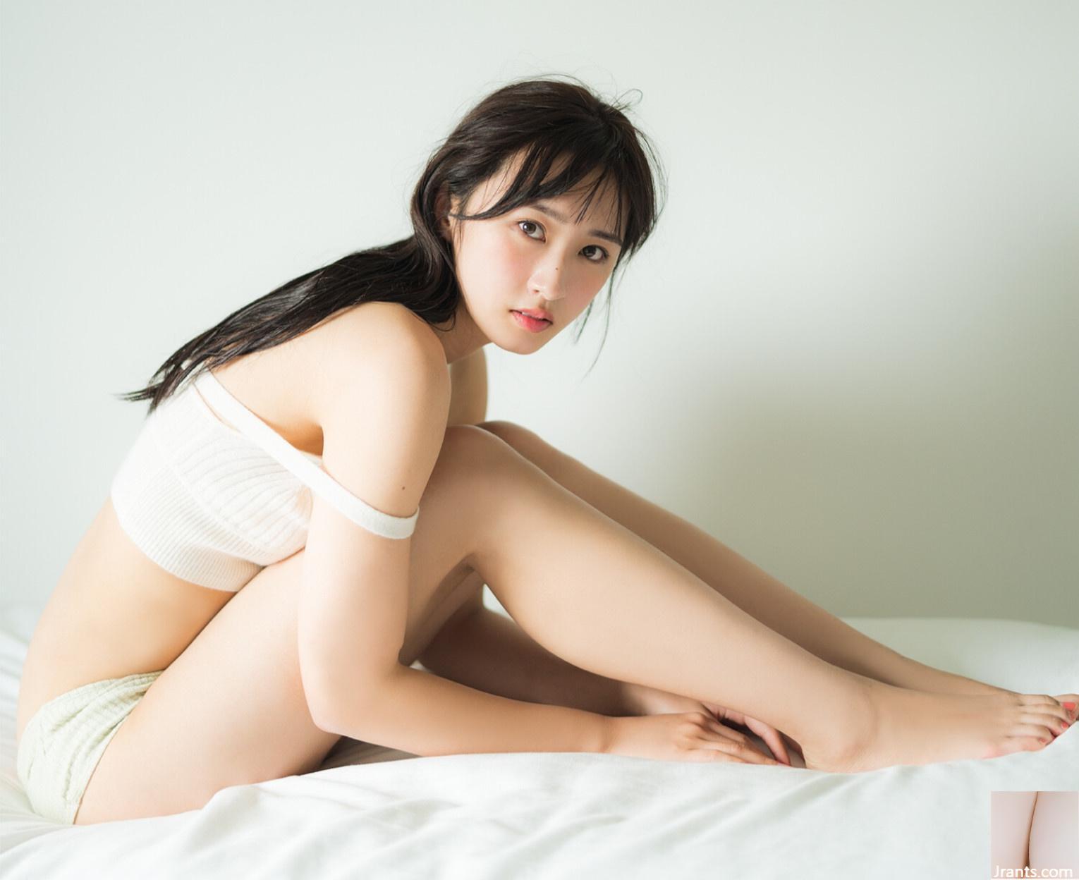 (Matsumoto Hinata) Càng ngắm nhìn đôi chân dài và làn da trắng ngần của nữ thần tượng càng thấy thích thú (22P) - Ảnh 7