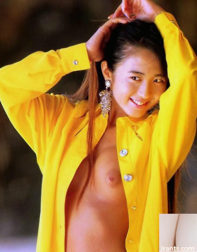 Ai Iijima – Hình ảnh nữ diễn viên AV Nhật Bản thập niên 1990 (85P) - Ảnh 15