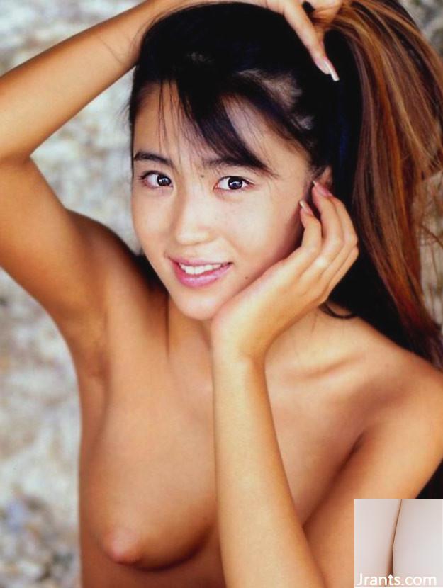 Ai Iijima – Hình ảnh nữ diễn viên AV Nhật Bản thập niên 1990 (85P) - Ảnh 8