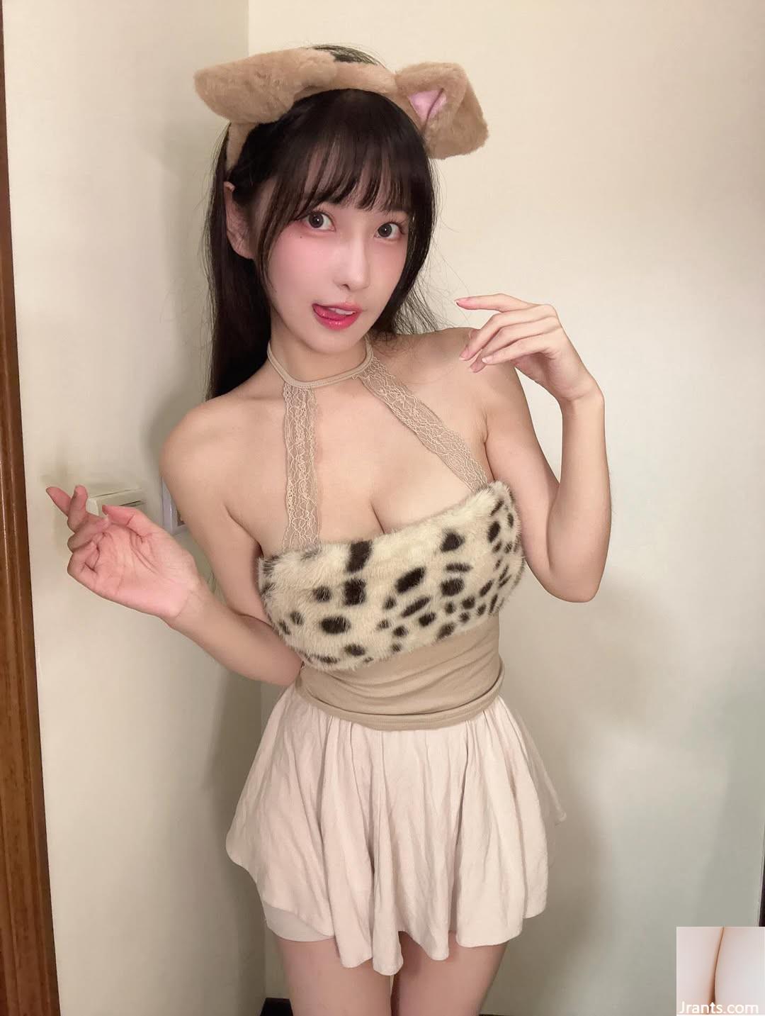 Không thể bỏ qua sự quyến rũ không thể chối cãi của “Yili” với những đường cong đầy đặn (10P) - Ảnh 3