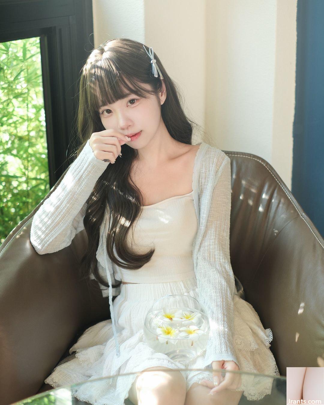 Cô ngựa nhỏ “Coco” có bộ ngực tròn trịa và đầy đặn, vô cùng quyến rũ và dáng người quá hôi (10P) - Ảnh 3