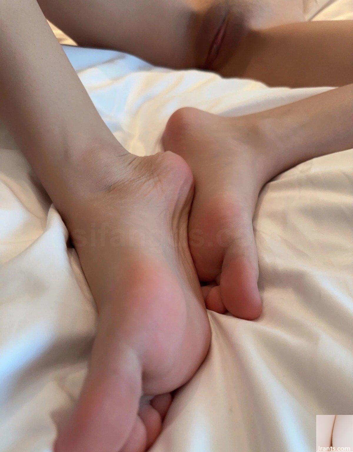 Ảnh riêng tư của chị em người mẫu Trung Quốc vô danh (Ảnh) (158P) - Ảnh 100