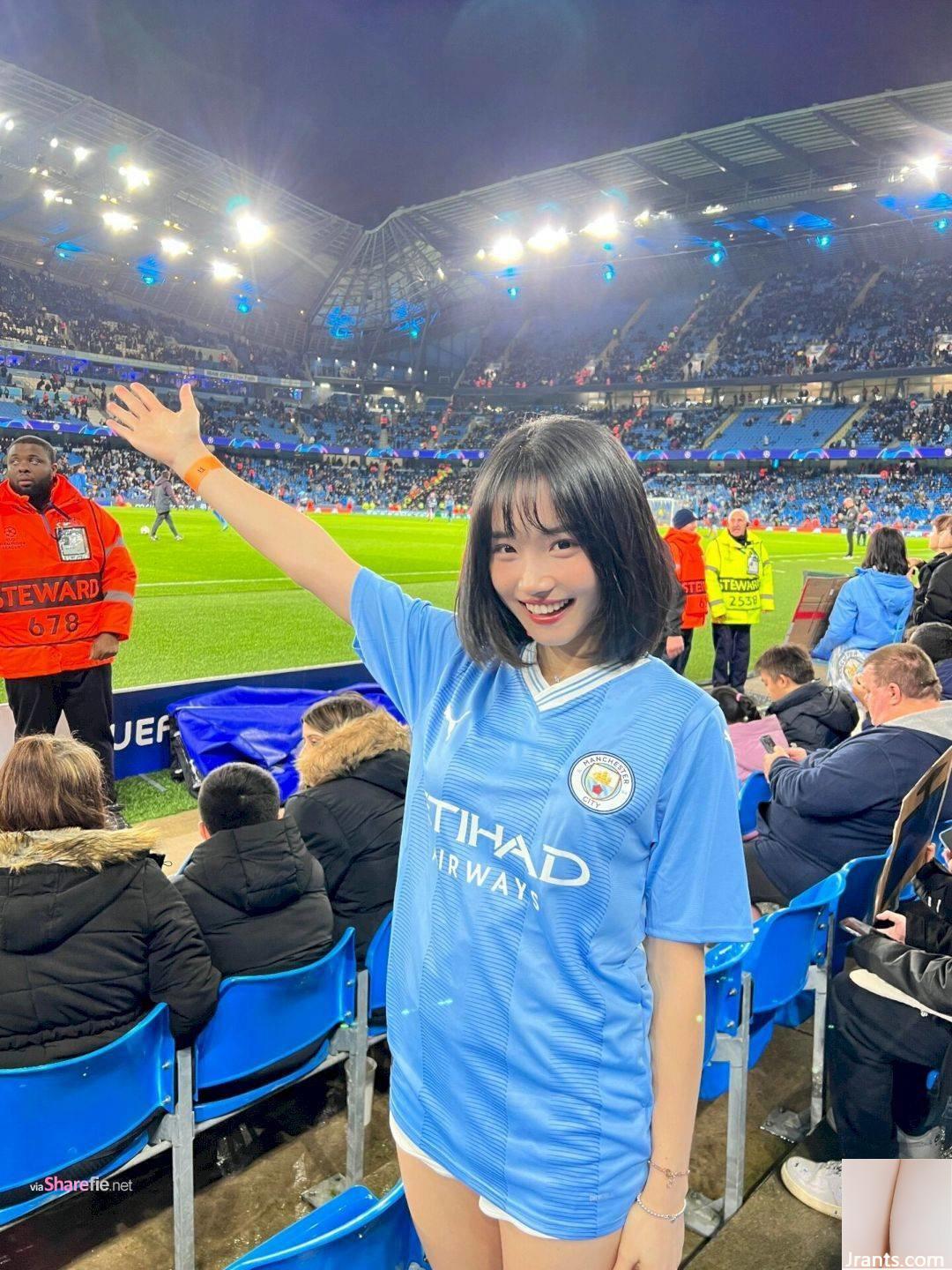 Gái xinh du học Anh ngày càng tự tin khi diện áo bó sát, quần nóng bỏng - Ảnh 15