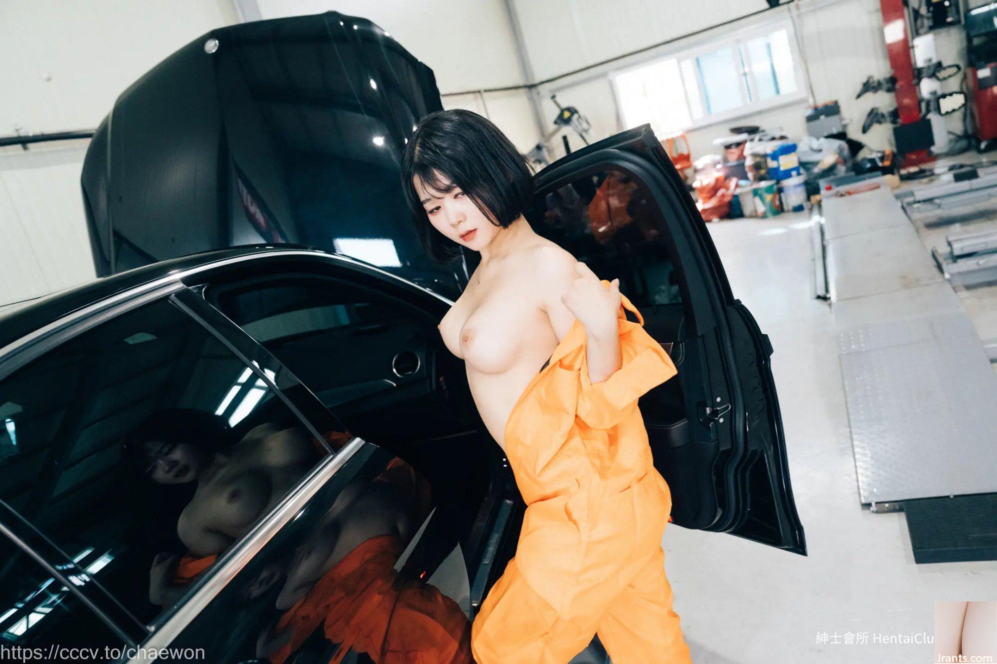 Cô gái trong gara Zia Loozy (129P) - Ảnh 106