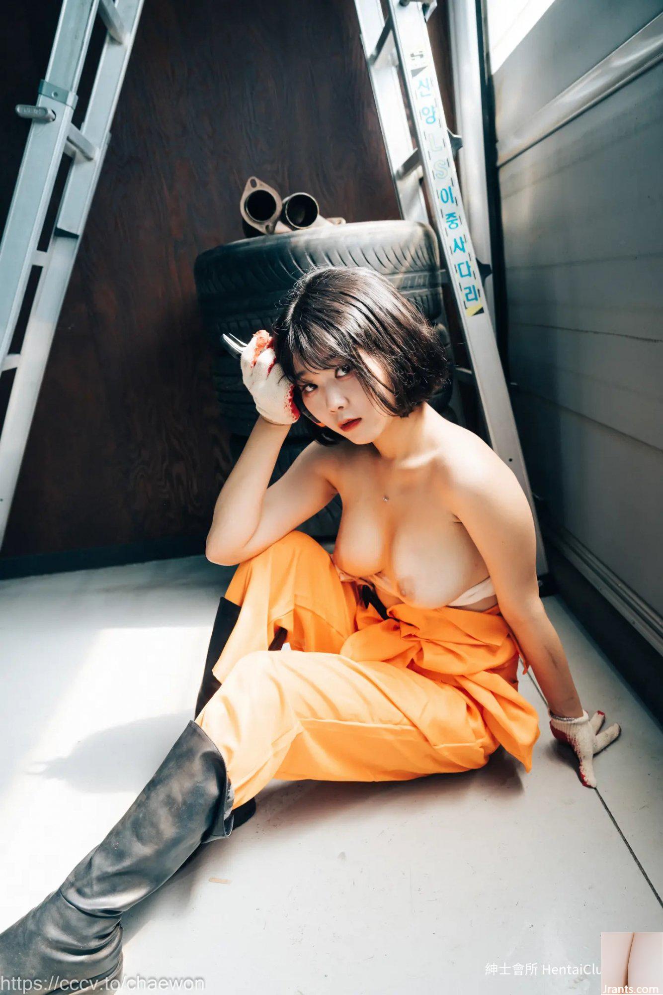 Cô gái trong gara Zia Loozy (129P) - Ảnh 27