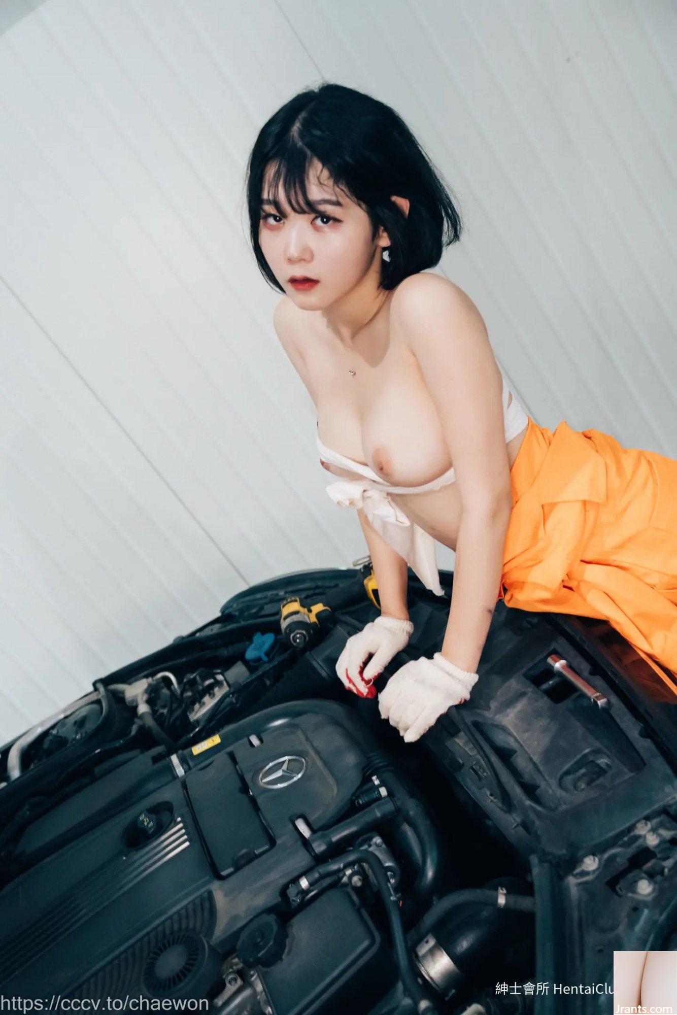 Cô gái trong gara Zia Loozy (129P) - Ảnh 46