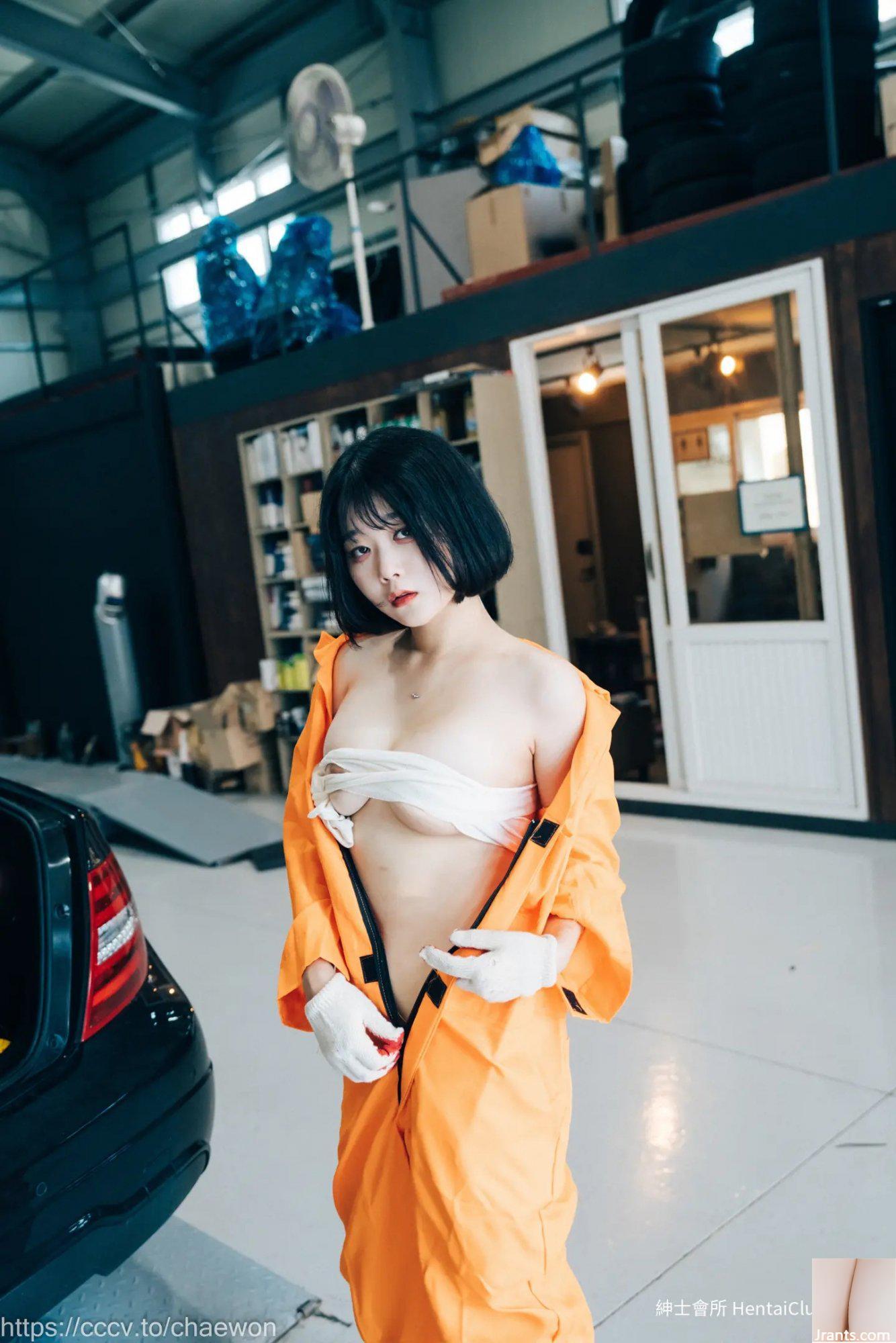 Cô gái trong gara Zia Loozy (129P) - Ảnh 9