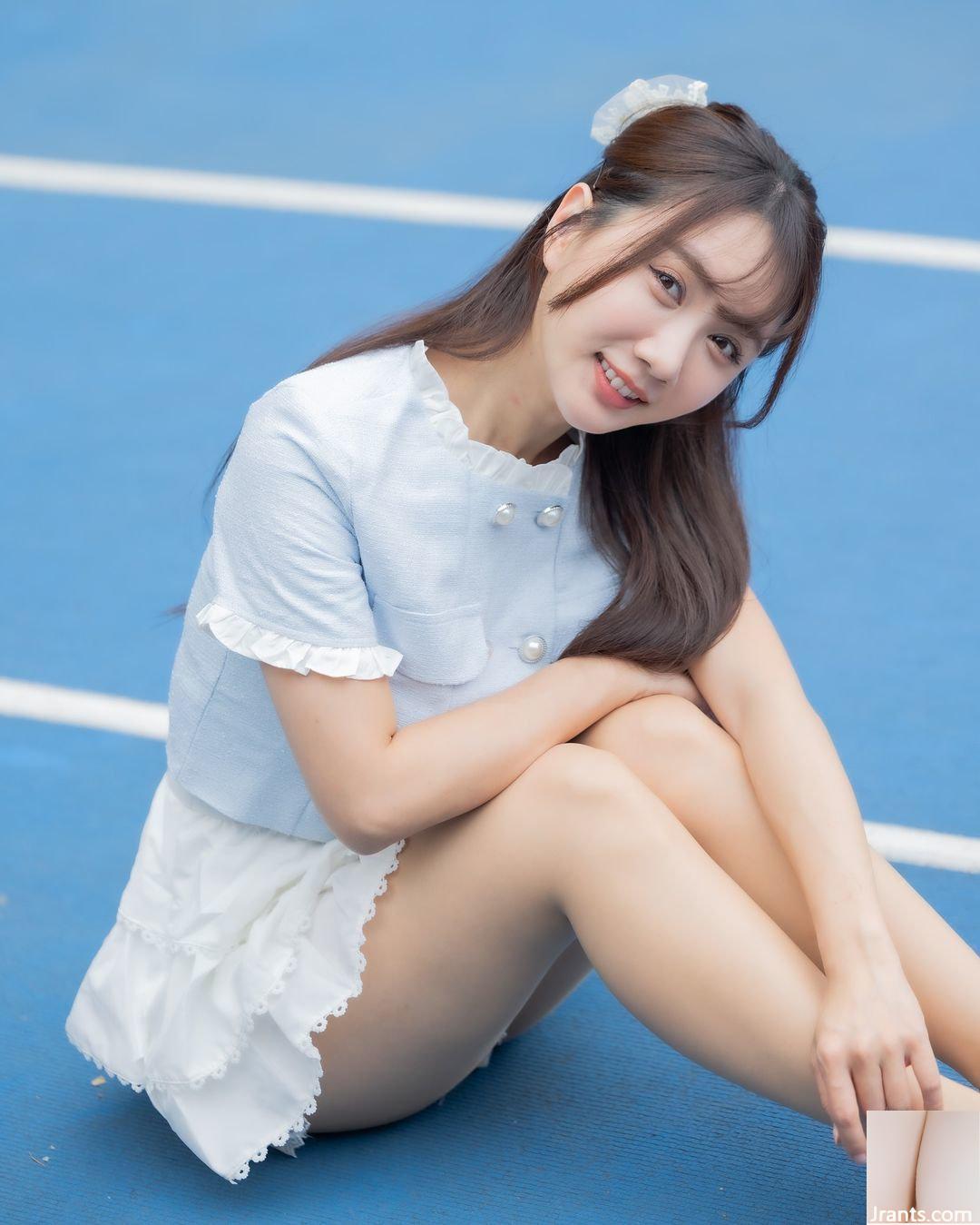 Người đẹp cổ vũ “Xiao Zhen Nai” sở hữu vóc dáng tuyệt đẹp, vẻ ngoài nóng bỏng và quyến rũ khó cưỡng (10P) - Ảnh 10