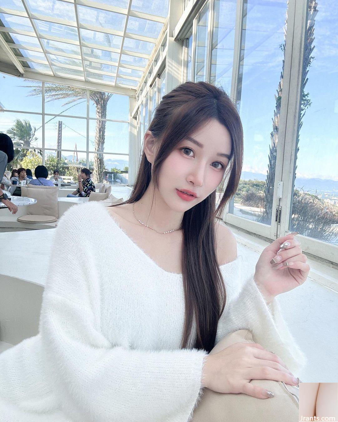 “Nina Zhang Zhang” Đường rãnh sâu trên ngực không thể che giấu được, thật quyến rũ (10P) - Ảnh 9