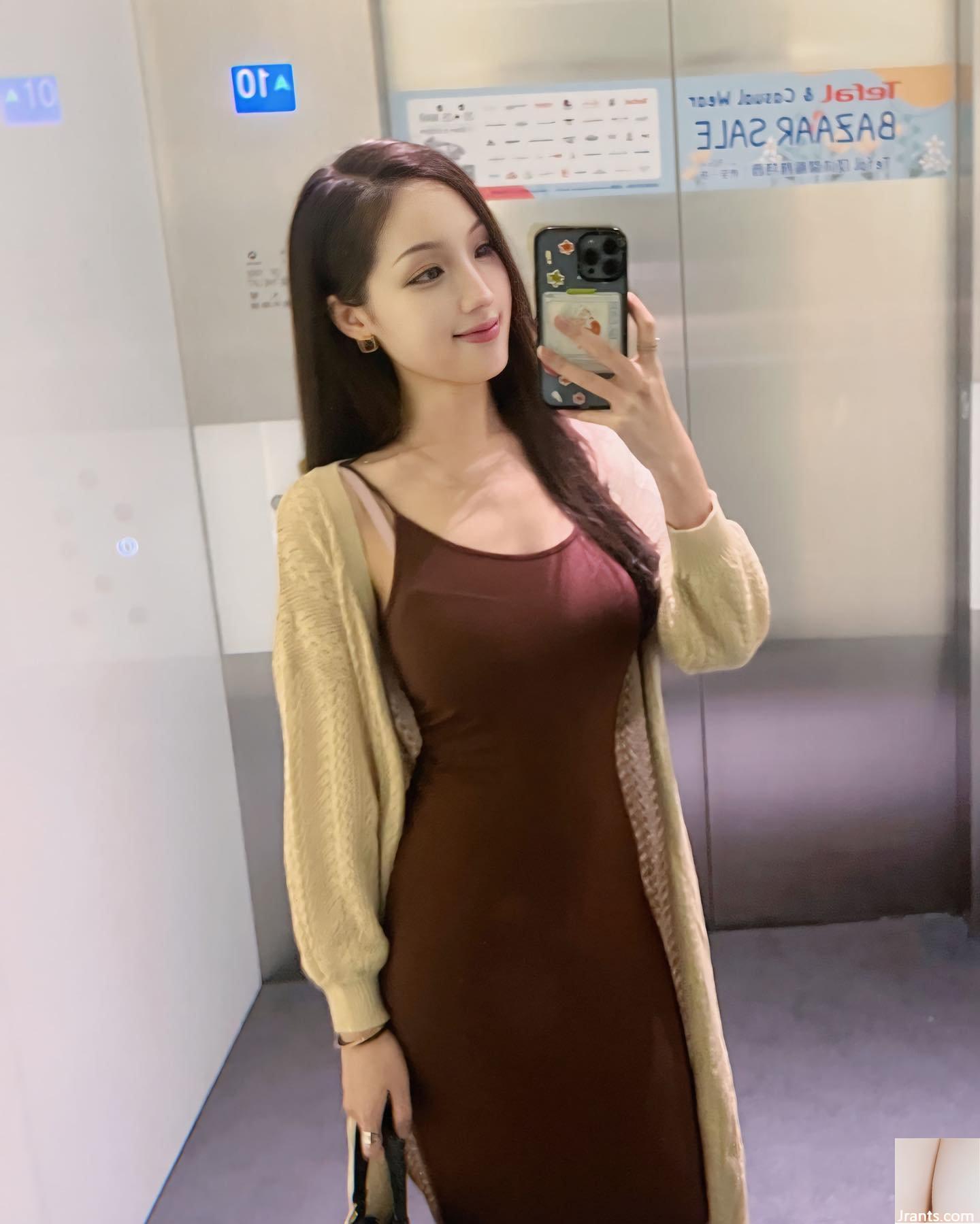 Hình ảnh J nổi tiếng của cô gái Hồng Kông hedy_hoiyi: sự kết hợp hoàn hảo giữa thanh lịch và quyến rũ! - Ảnh 9