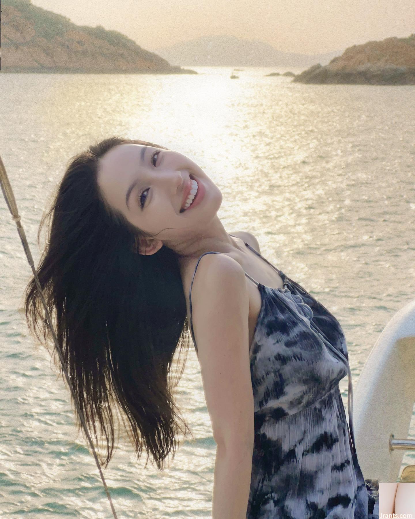 Hình ảnh J nổi tiếng của cô gái Hồng Kông hedy_hoiyi: sự kết hợp hoàn hảo giữa thanh lịch và quyến rũ! - Ảnh 25