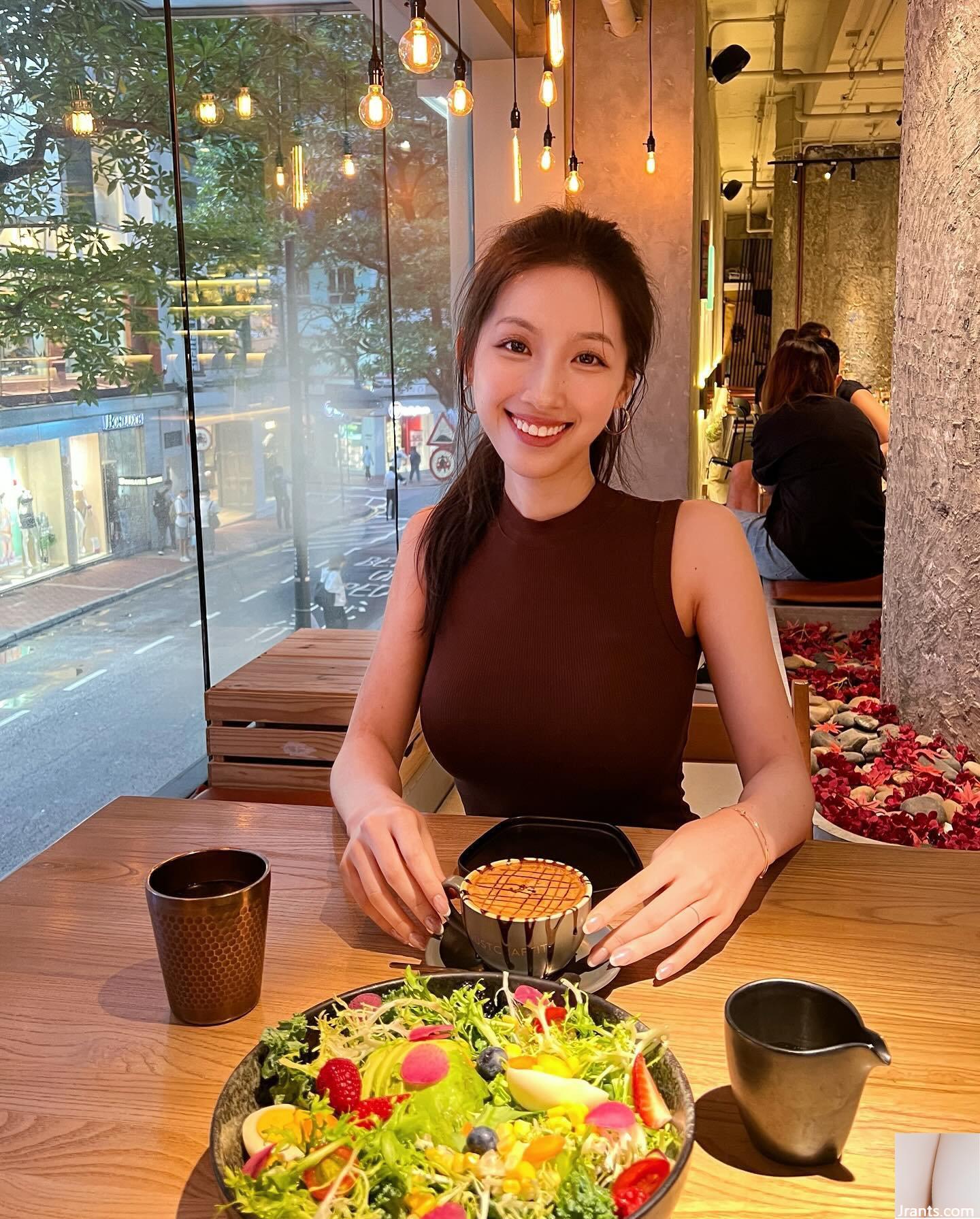 Hình ảnh J nổi tiếng của cô gái Hồng Kông hedy_hoiyi: sự kết hợp hoàn hảo giữa thanh lịch và quyến rũ! - Ảnh 55