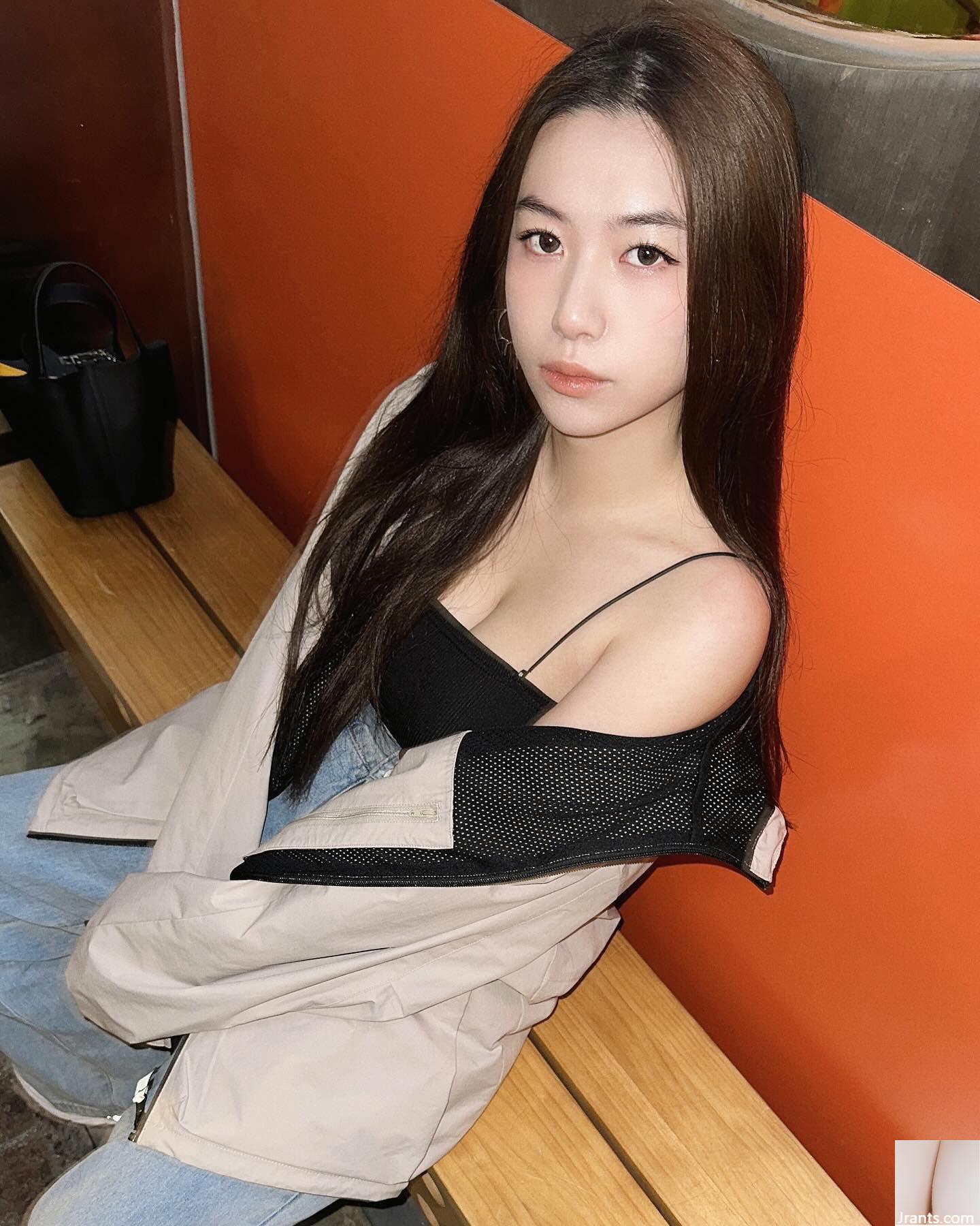 Theo dõi các xu hướng và xu hướng thời trang mới nhất của natalieheha! - Ảnh 32