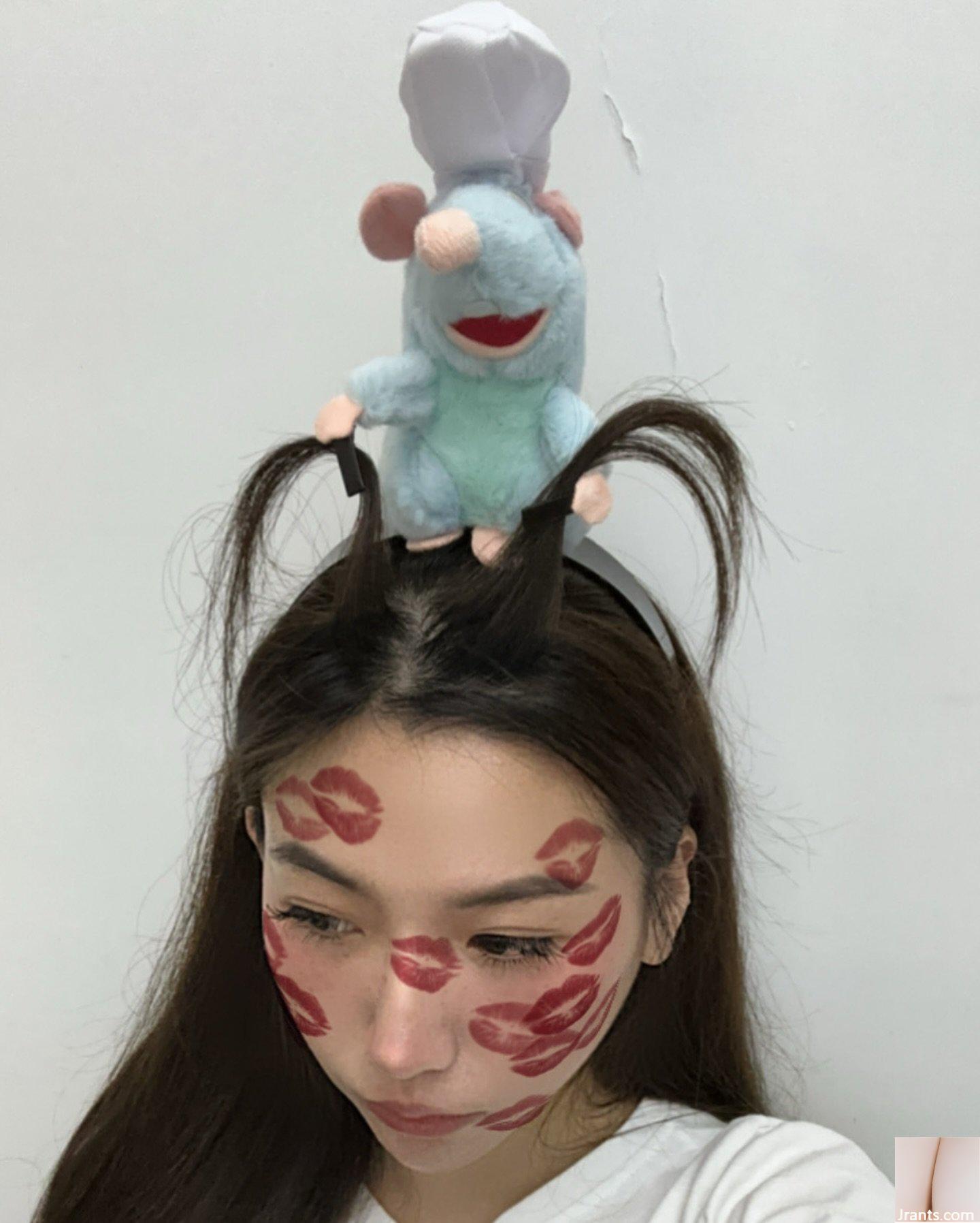 Theo dõi các xu hướng và xu hướng thời trang mới nhất của natalieheha! - Ảnh 36