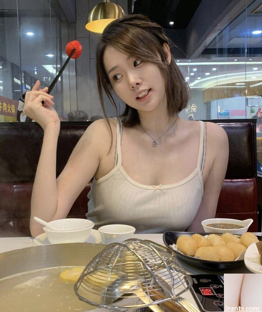 Hình ảnh J của cô gái Hồng Kông: Phong cách quyến rũ của Lisa Wong là đây! - Ảnh 8