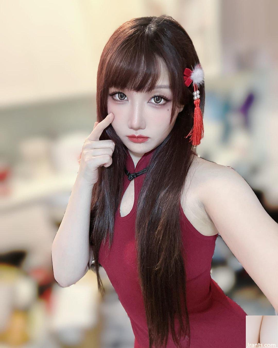 Hot girl dẫn chương trình trực tiếp “Alpha Afa” sở hữu vẻ ngoài xinh đẹp và vẻ ngoài mộng mơ đầy quyến rũ (10P) - Ảnh 8