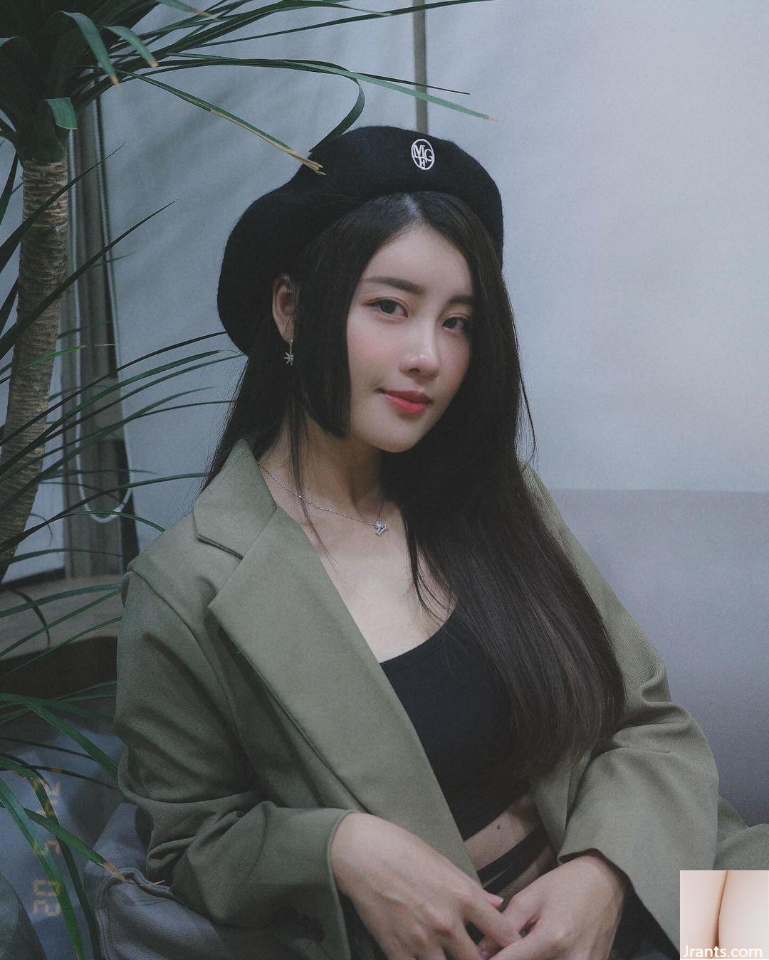 “Lin Zhenyi YUNA” có nụ cười ngọt ngào, thân hình nóng bỏng, tỷ lệ xuất sắc và đường cong siêu săn chắc (10P) - Ảnh 6