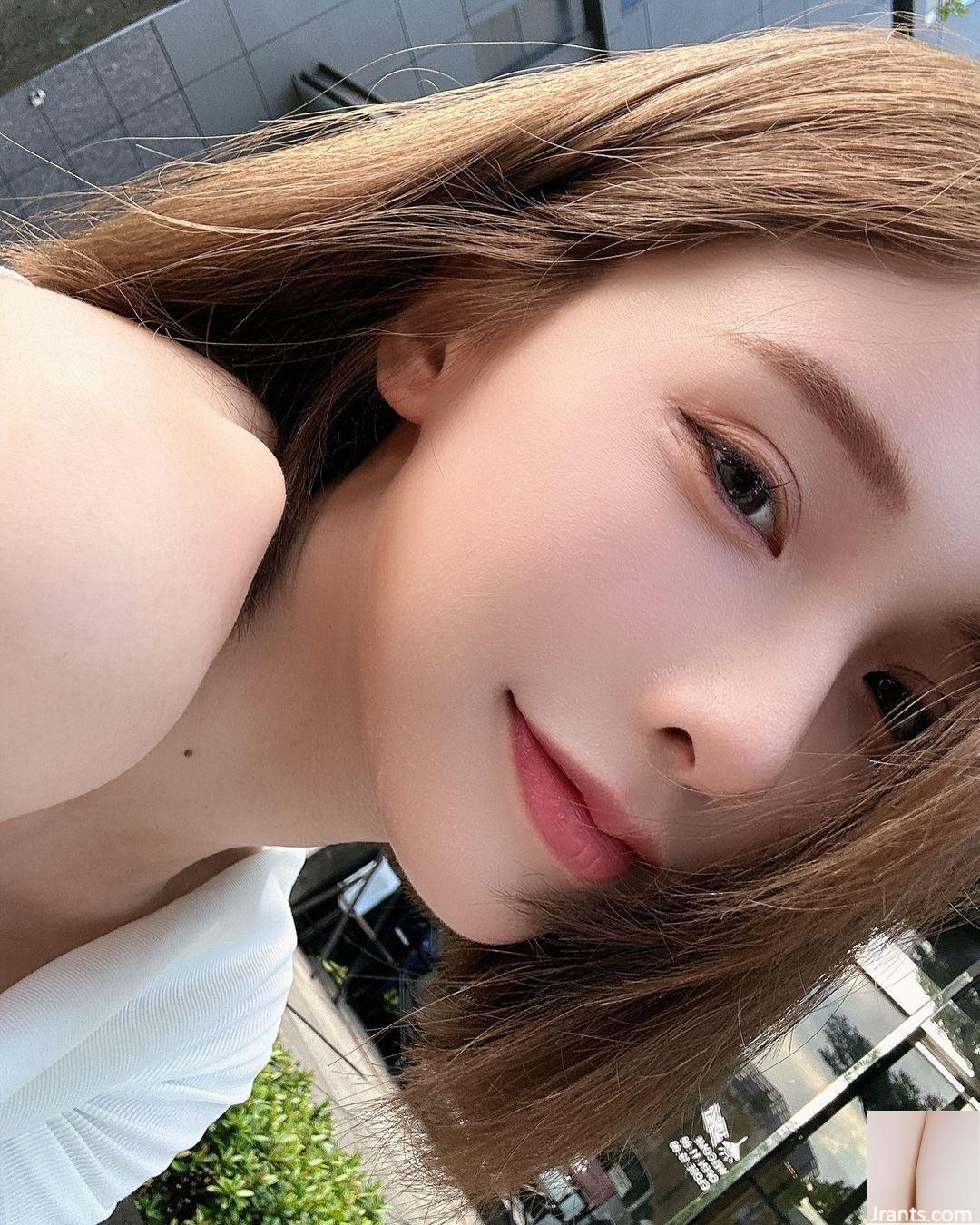 Người nổi tiếng trên mạng “Xiao Zhixuan Iris” có thân hình thấp thoáng và xinh đẹp thu hút trí tưởng tượng của mọi người (10P) - Ảnh 2