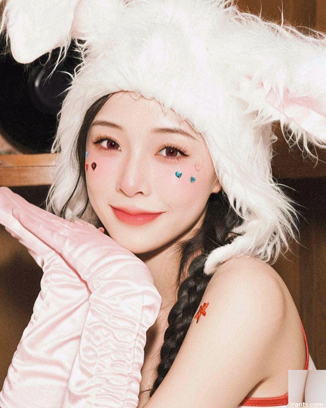 Người nổi tiếng trên mạng “Xiao Zhixuan Iris” có thân hình thấp thoáng và xinh đẹp thu hút trí tưởng tượng của mọi người (10P) - Ảnh 8