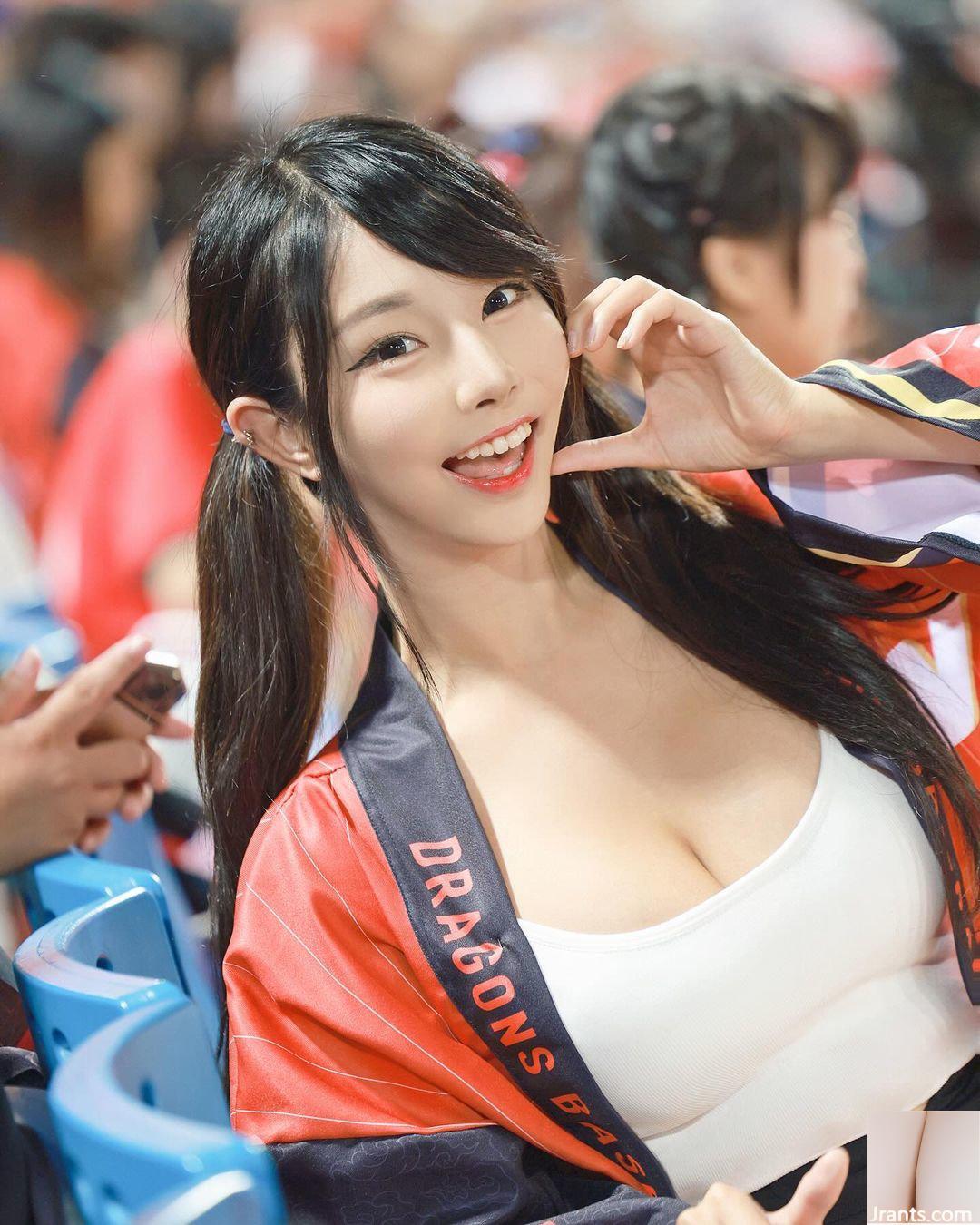 “Su Xiaoxiao” khoe đường cong quyến rũ, gương mặt trắng trẻo và thực sự là đỉnh nhất (10P) - Ảnh 5