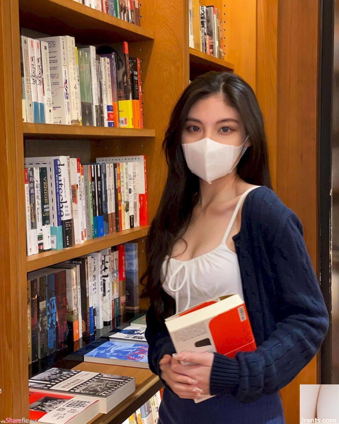 Một cư dân mạng dùng thử điện thoại tại một cửa hàng điện thoại di động, giây tiếp theo, nữ chính của hình nền bất ngờ xuất hiện bên cạnh anh ta - Ảnh 9