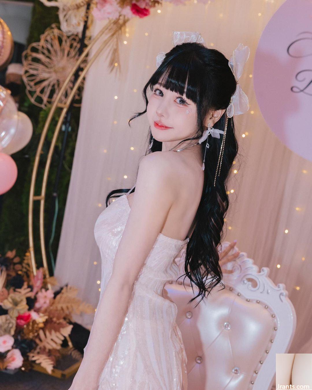 Hot girl phát trực tiếp “Wang Yiting” có ngoại hình đa dạng và thân hình nuột nà thu hút vô số người hâm mộ (10P) - Ảnh 4