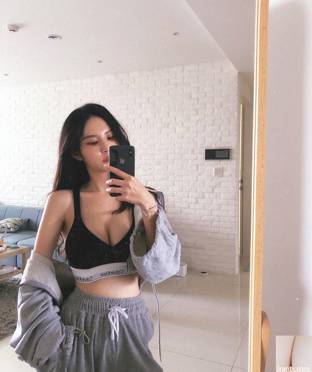 Ai có thể chịu nổi đường cong thon gọn của mỹ nhân “Joshiah” và khoe bộ ngực săn chắc (10P) - Ảnh 3