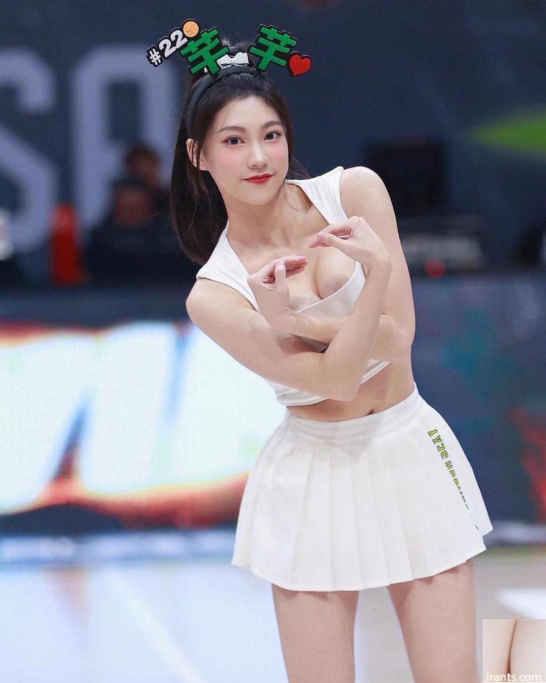 Ngoại hình siêu ngọt ngào của “Qianqian” khiến người ta mê mẩn, trút vũ khí tà ác (10P) - Ảnh 6